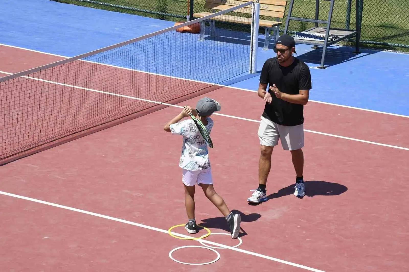Kortların yıldızı Kuşadası: 27 bin kişiyi sporla buluşturdu