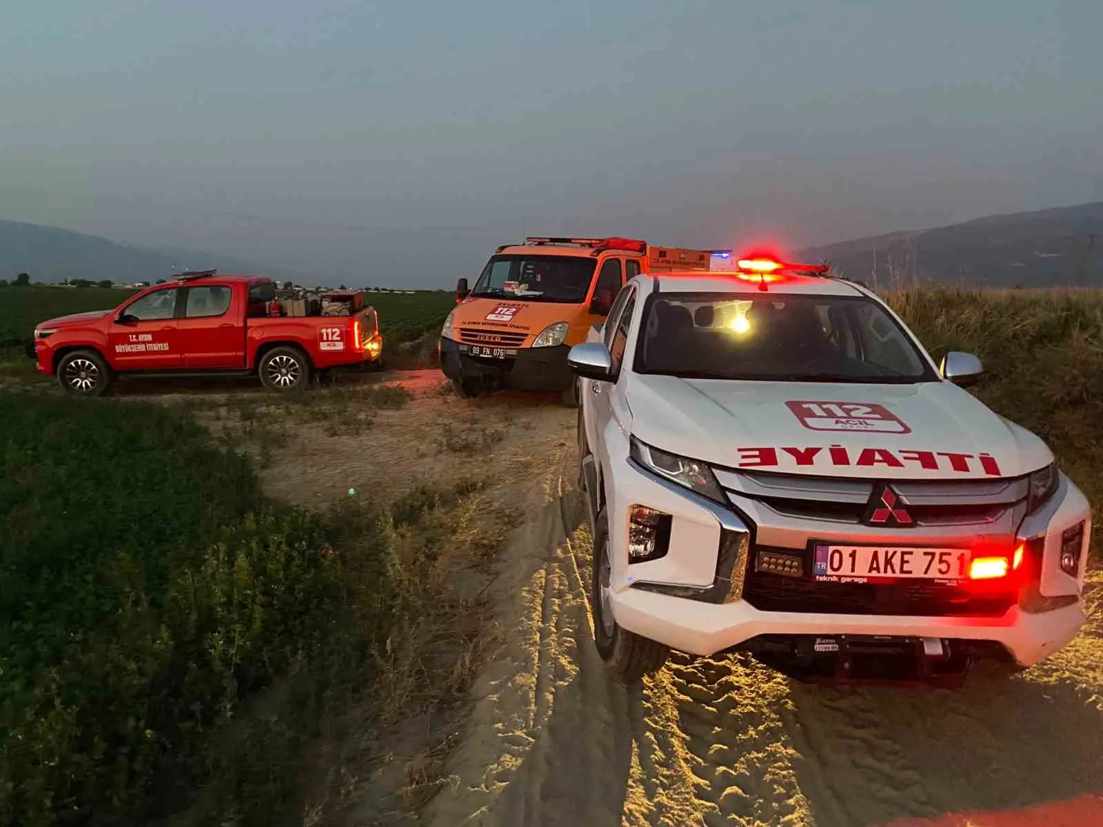 Nazilli'de nefes kesen operasyon: Arkadaşlarına veda etti, ekipler hayatını kurtardı