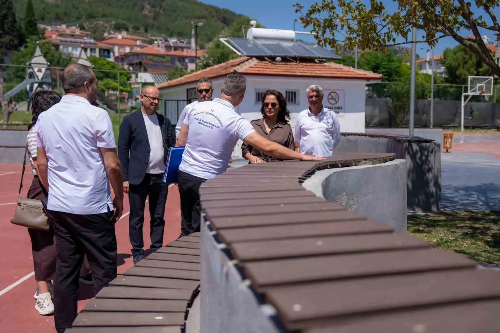 Menteşe’de spor tesisleri baştan aşağı yenileniyor: Başkan Köksal’dan yerinde inceleme