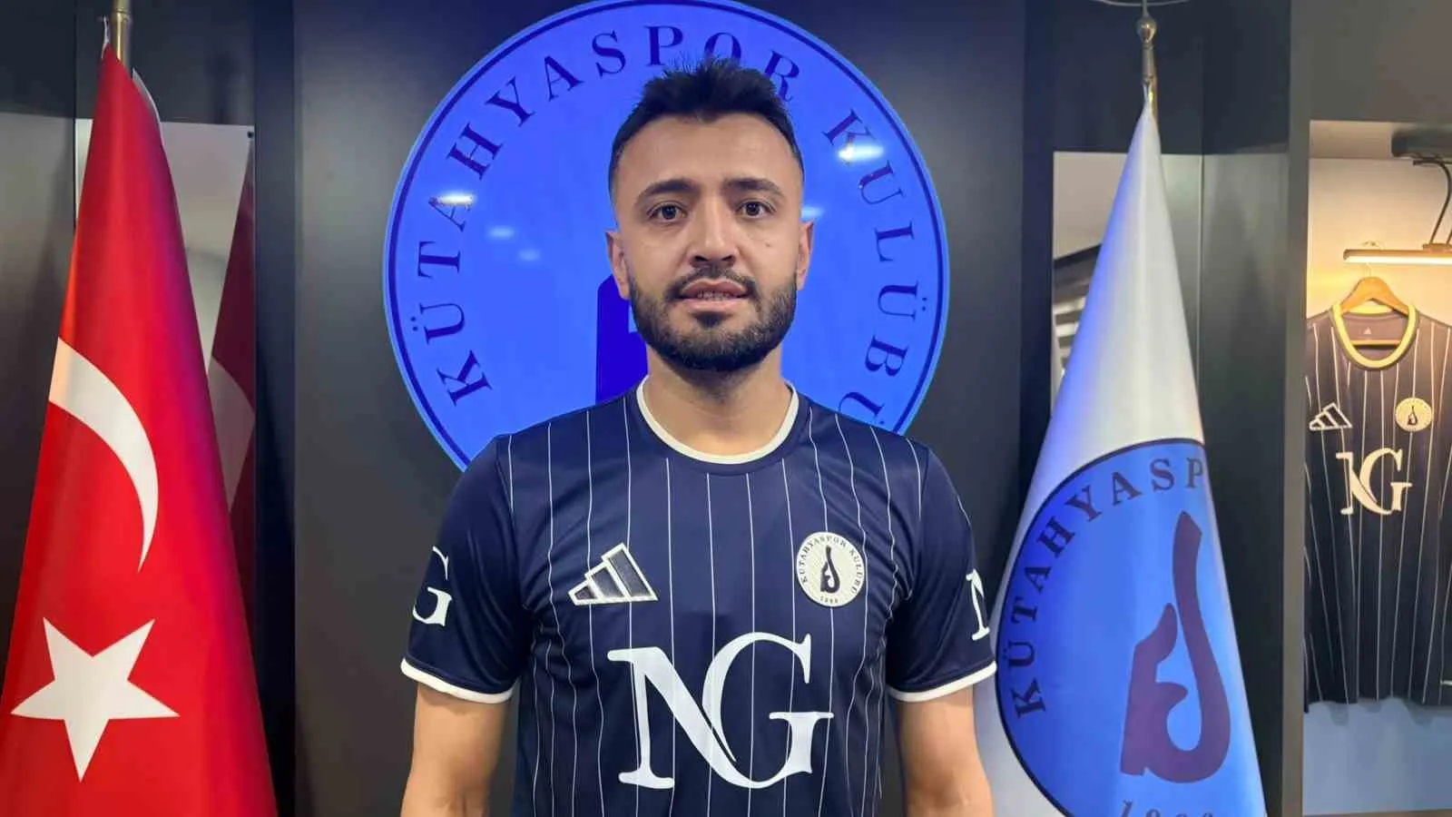 Kütahyaspor’un savunma hattına şampiyonluk tecrübesi: Mehmet Yiğit imzayı attı