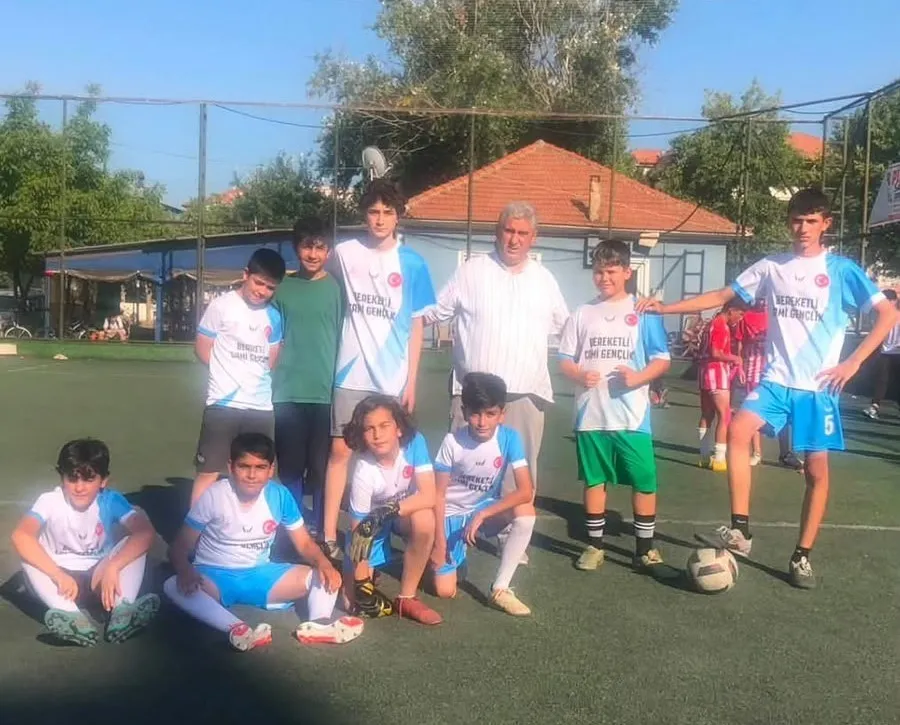 Sarıgöl'de camiler arası rekabet değil kardeşlik kazandı