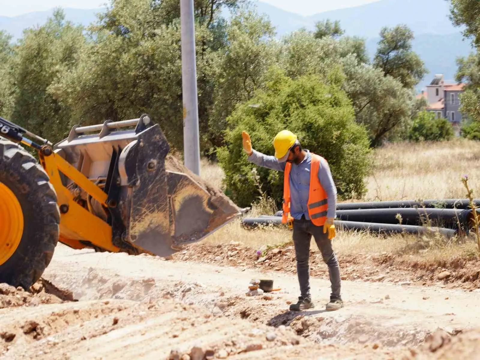 Yatağan’da altyapı seferberliği: Yeni yerleşim alanları modern sisteme kavuşuyor