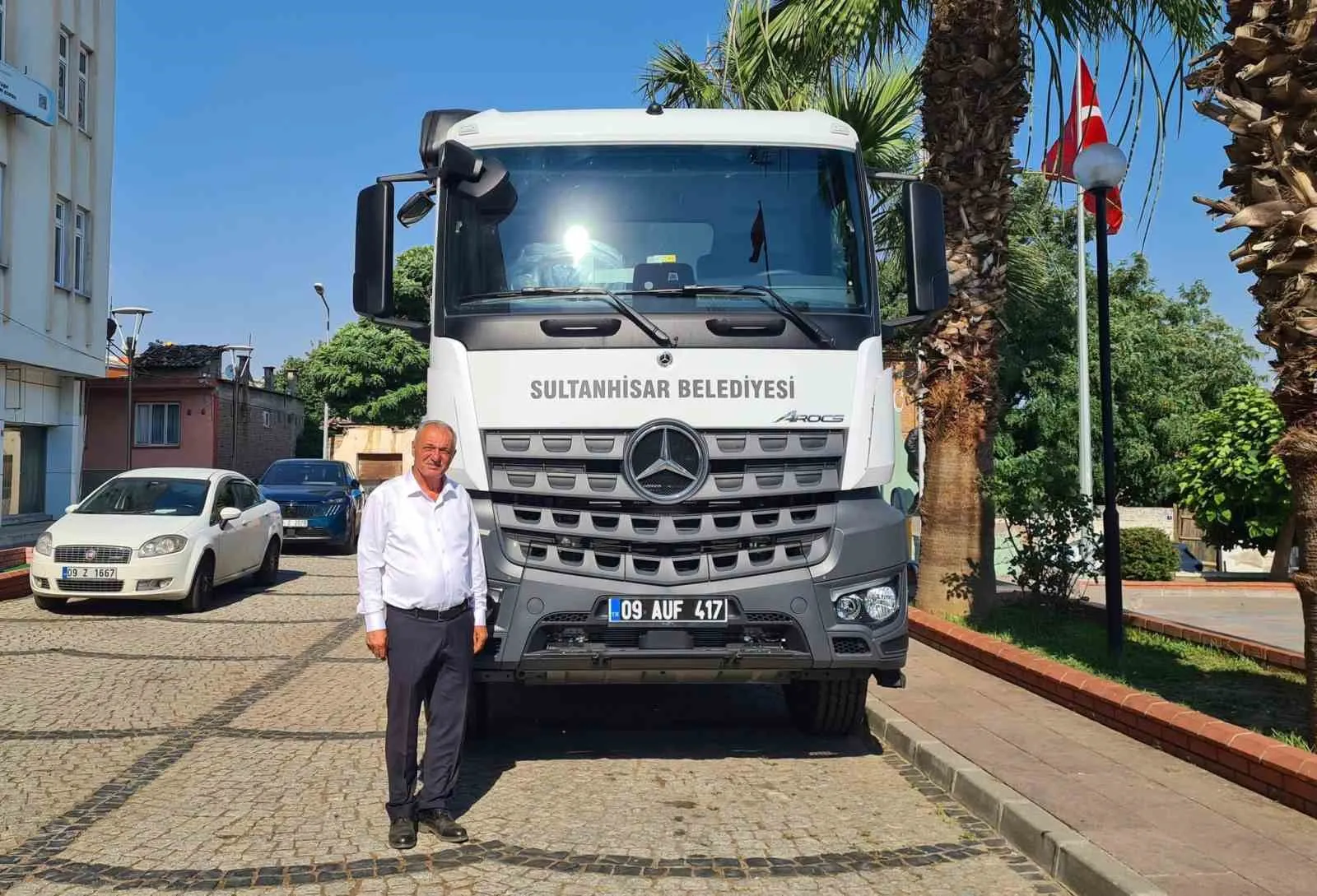 Sultanhisar'da bütçe disiplini meyvelerini verdi: Belediye filosuna takviye