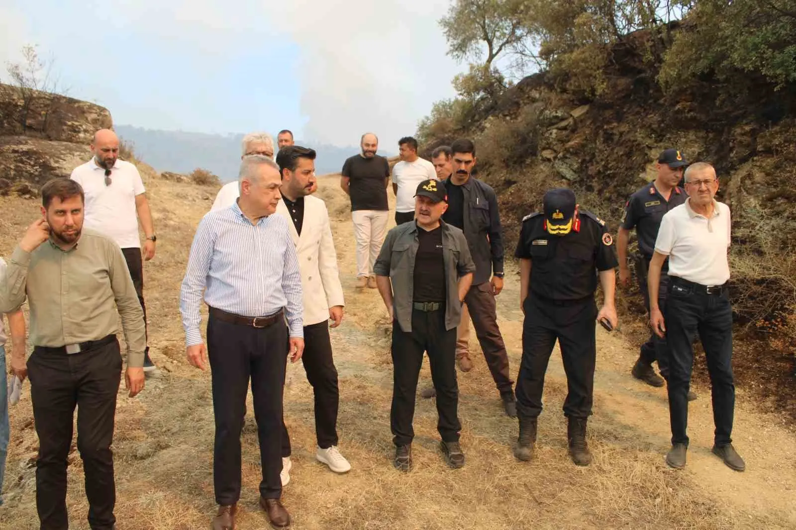 Çine’de orman yangınıyla 27 saatlik nefes kesen savaş: 805 kişilik dev kadro sahada