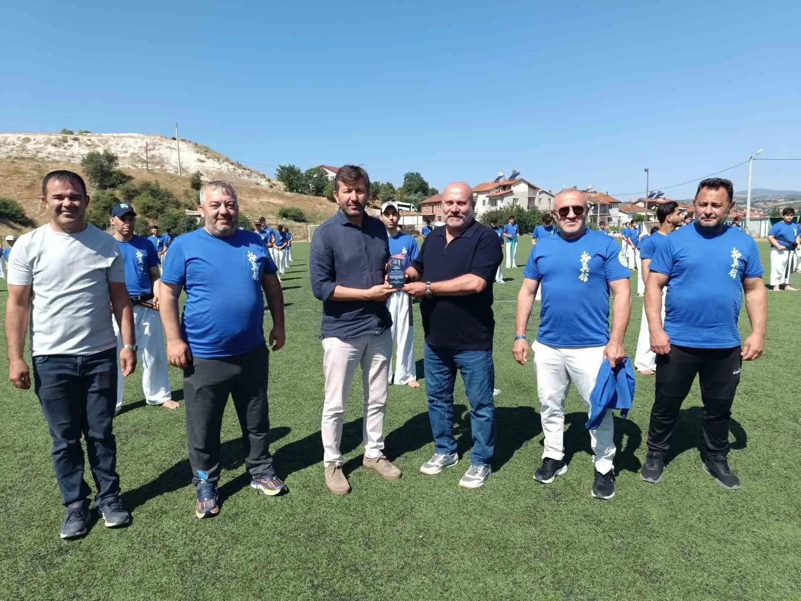Kütahya’da dev buluşma: Kyokushin-Kan sporcuları Pazarlar’da güç tazeledi