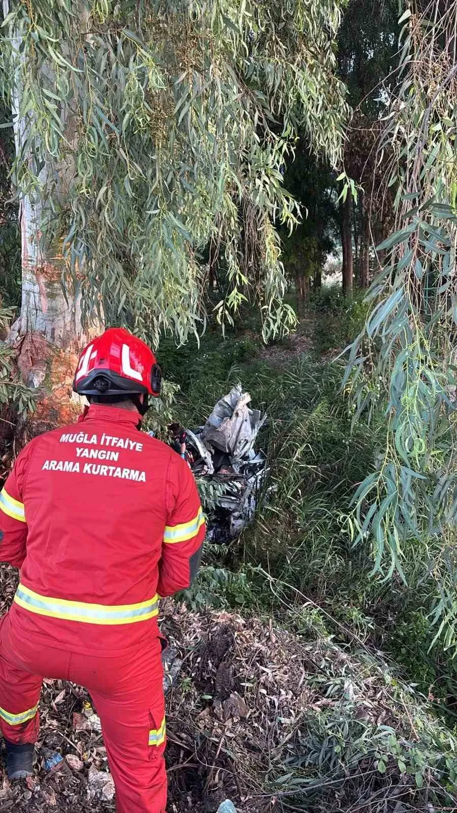 Muğla'da acı haber: Direksiyon hakimiyetini kaybetti, olay yerinde can verdi