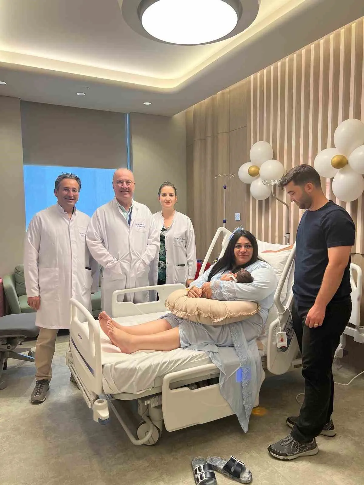 Hem tansiyon hem miyom engeline takıldı: Şebnem Baysal’ın zorlu annelik yolculuğu zaferle sonuçlandı