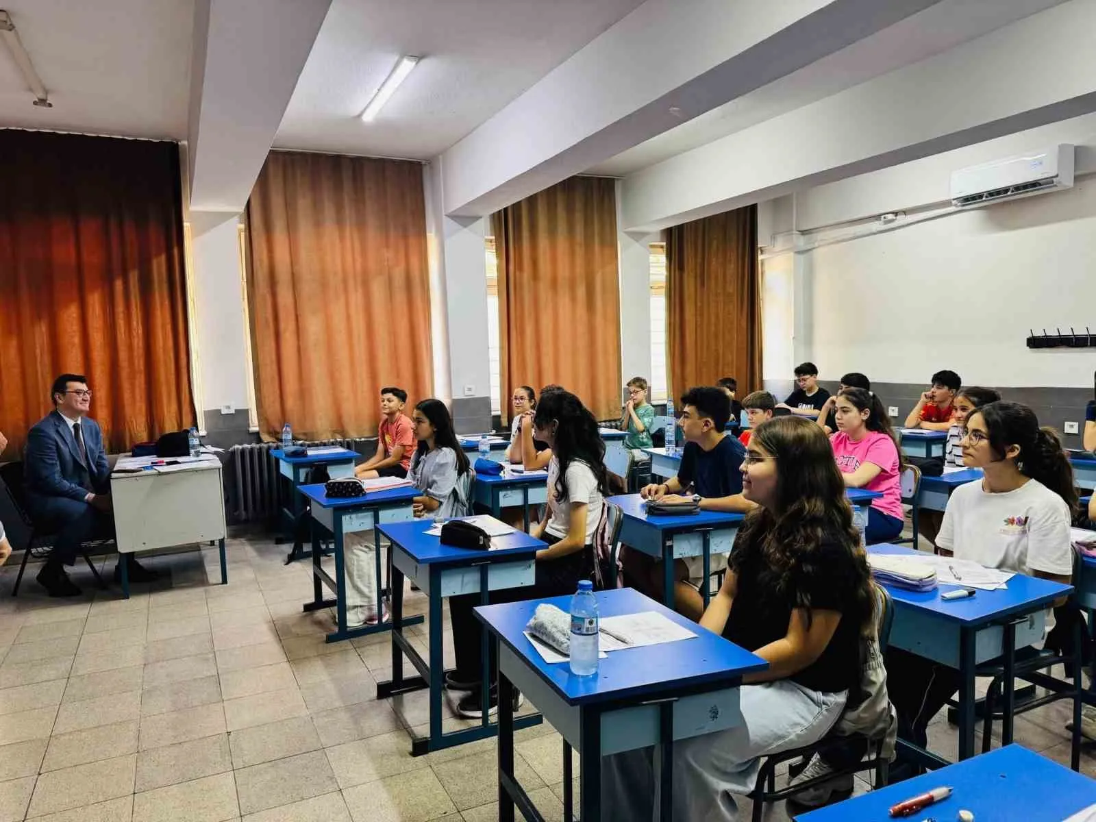 Bozdoğan’da eğitim mesaisi: Kaymakam Sözen yaz kurslarını denetledi