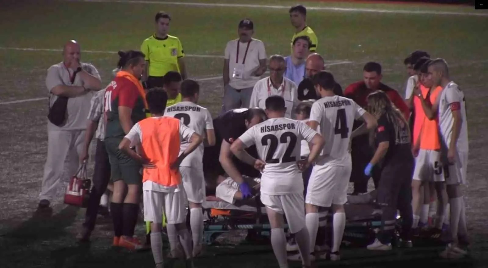 Denizli'deki kritik finalde korku dolu anlar: Yıldız oyuncu hastanelik oldu