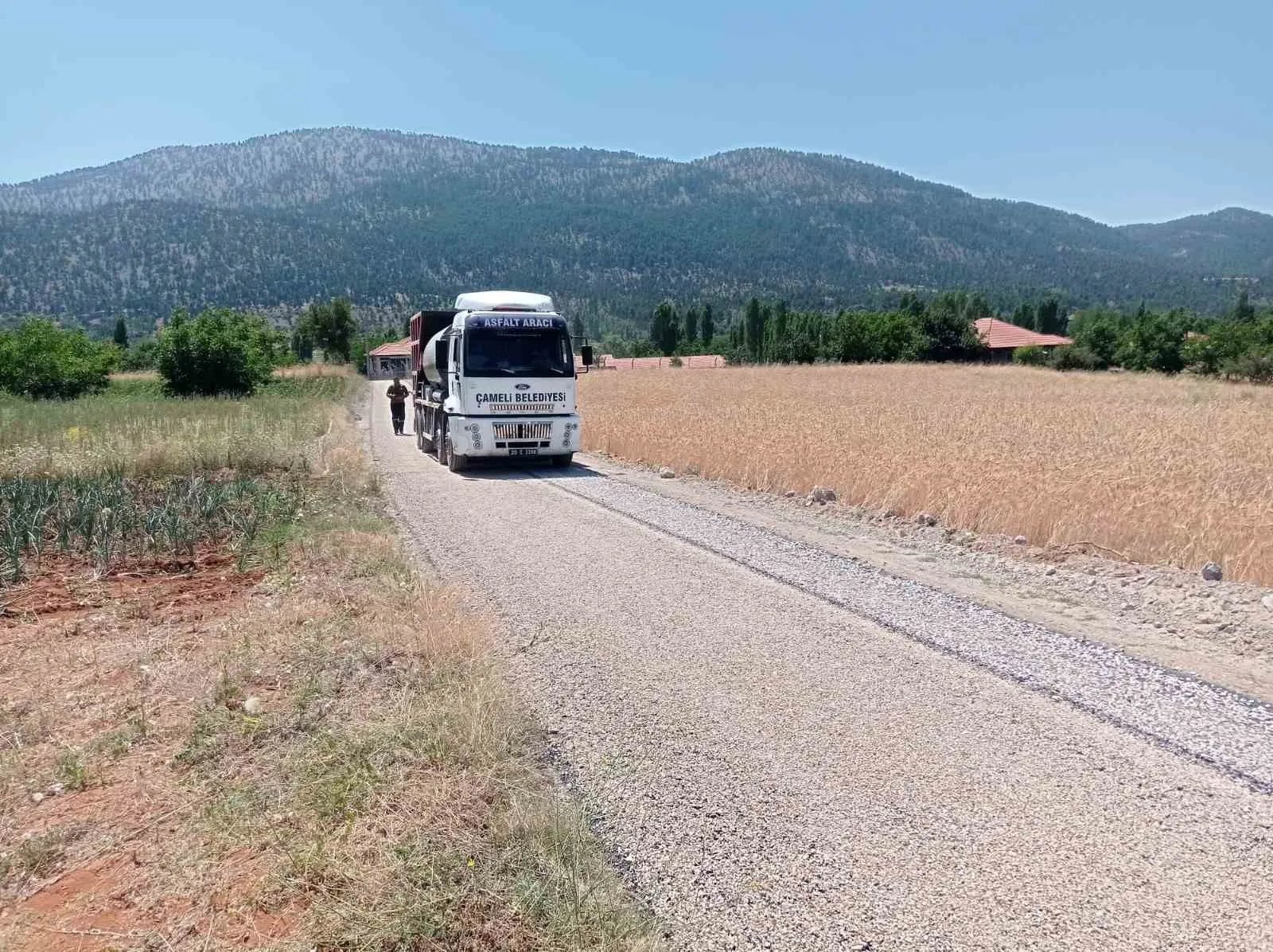 Çameli’de ulaşım seferberliği: Başkan Arslan sahadaki çalışmaları denetledi