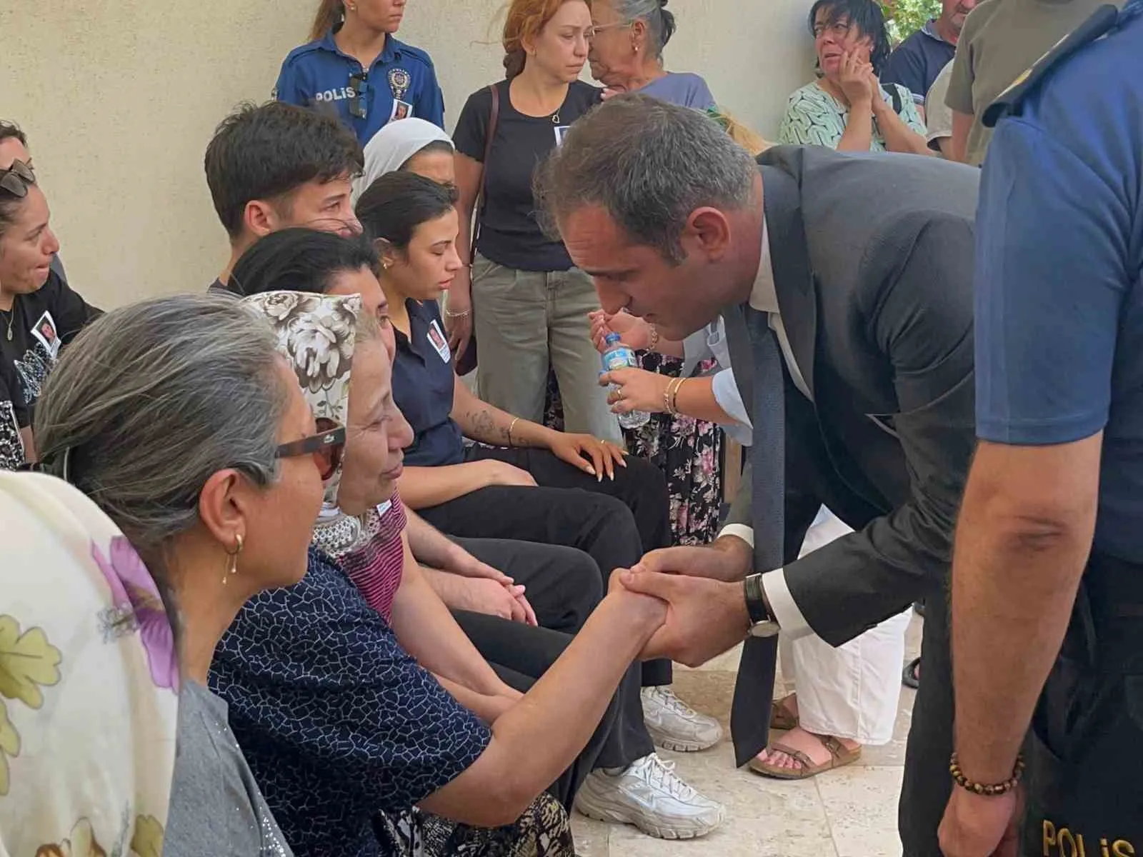 Bayındır’ı yasa boğan veda: Genç bekçi görev başında hayatını kaybetti