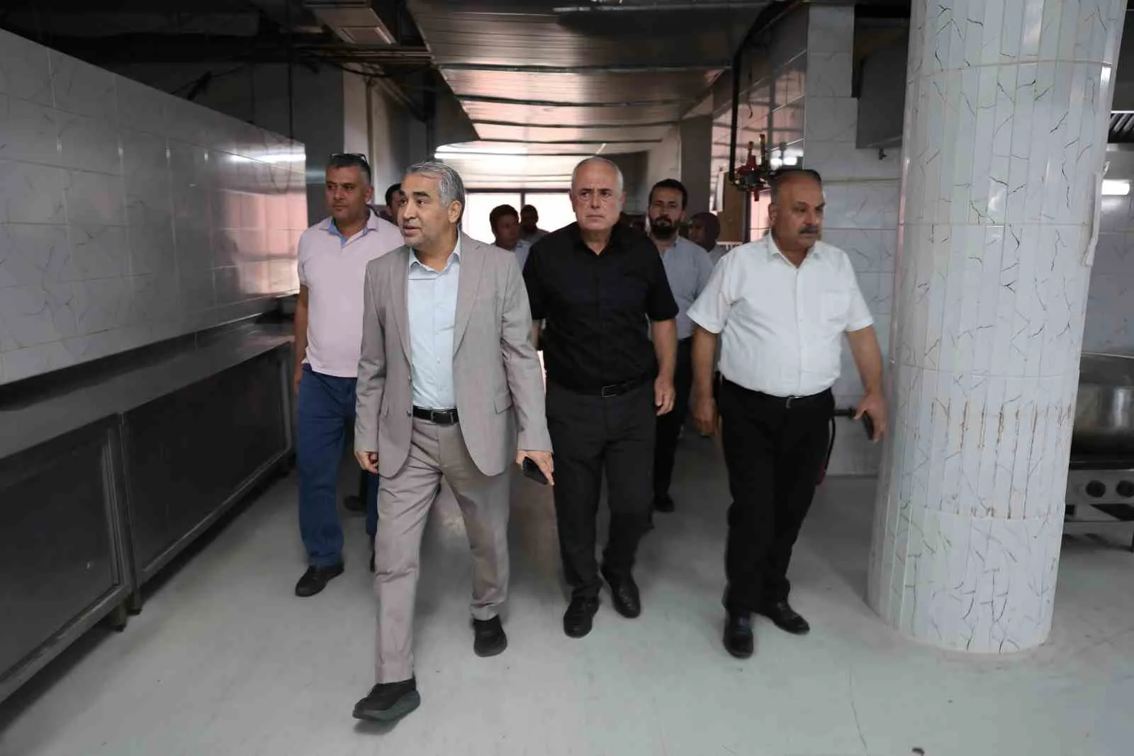 ADÜ mutfağında denetim mesaisi: Rektör Kent’ten kalite vurgusu