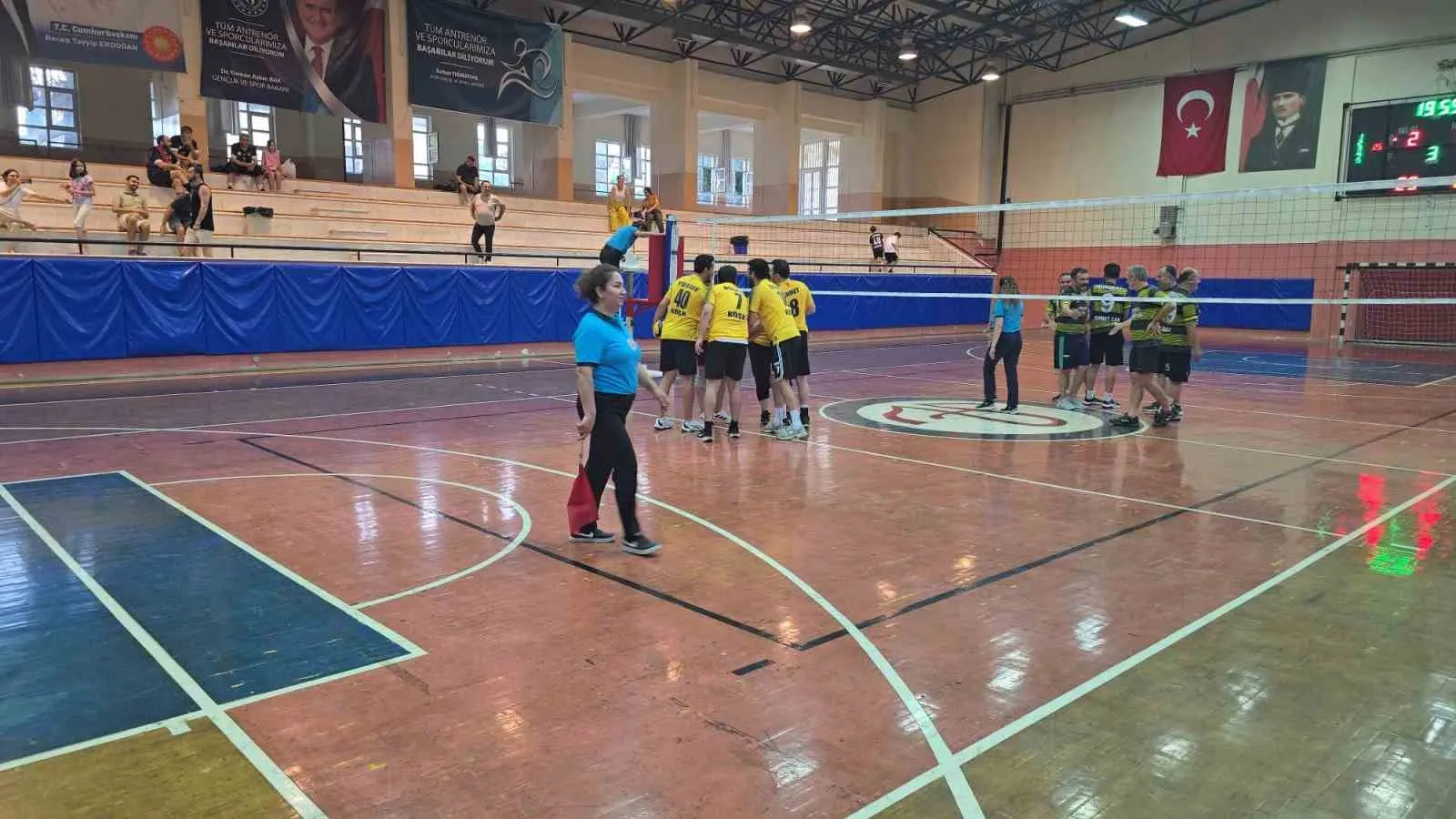 Filede Köşk rüzgarı: Yarı finalin kapısını set vermeden açtılar