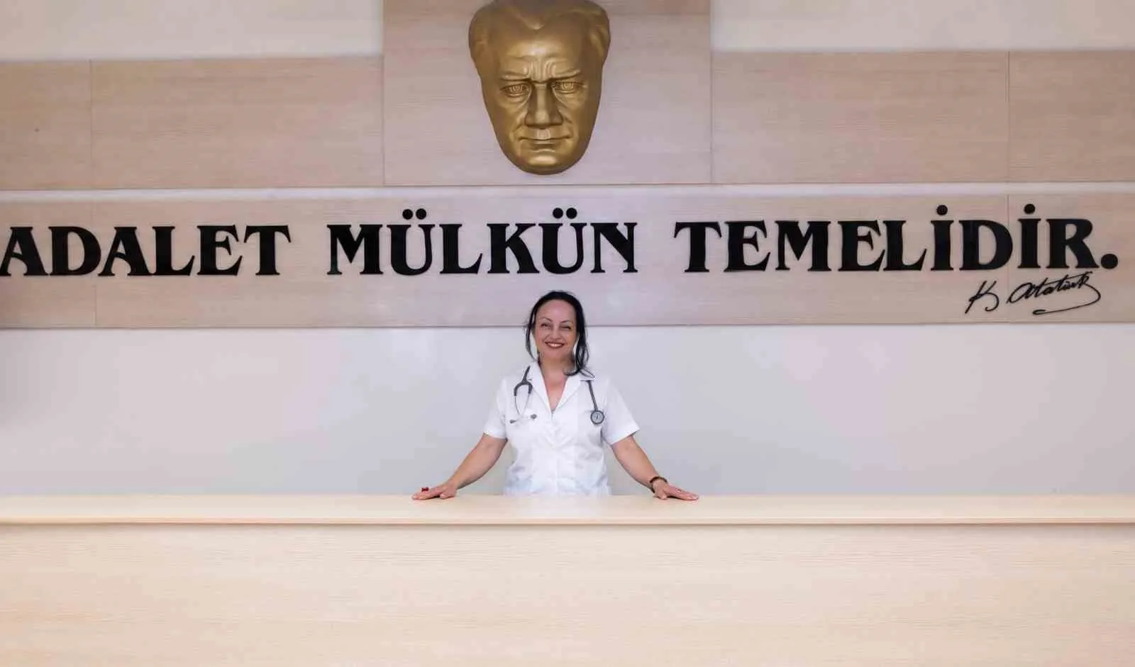 Diplomayı yaş değil azim getiriyor: İki anneden üniversite başarısı
