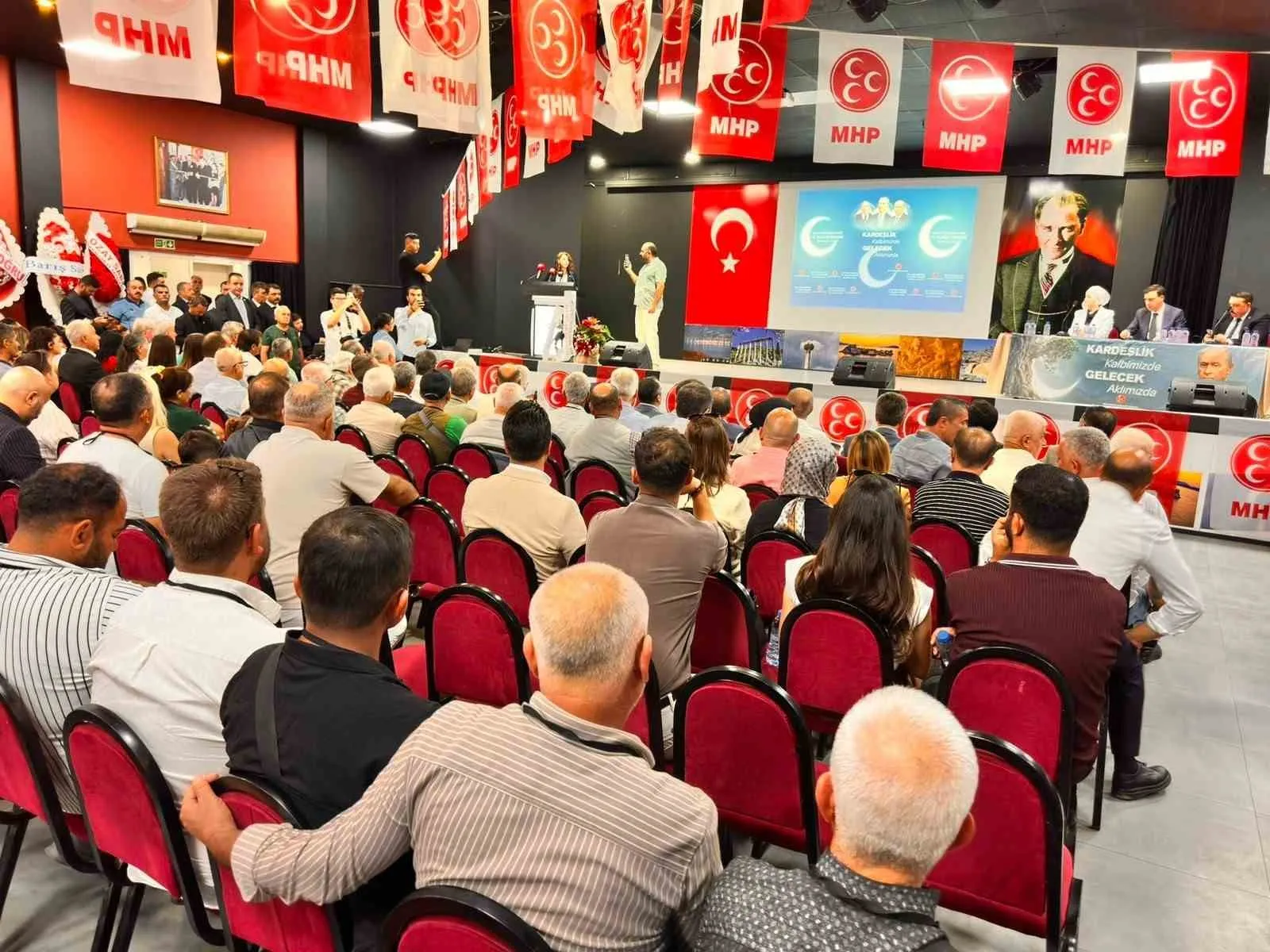 Milas MHP’de Tunahan Ongün ile yola devam kararı