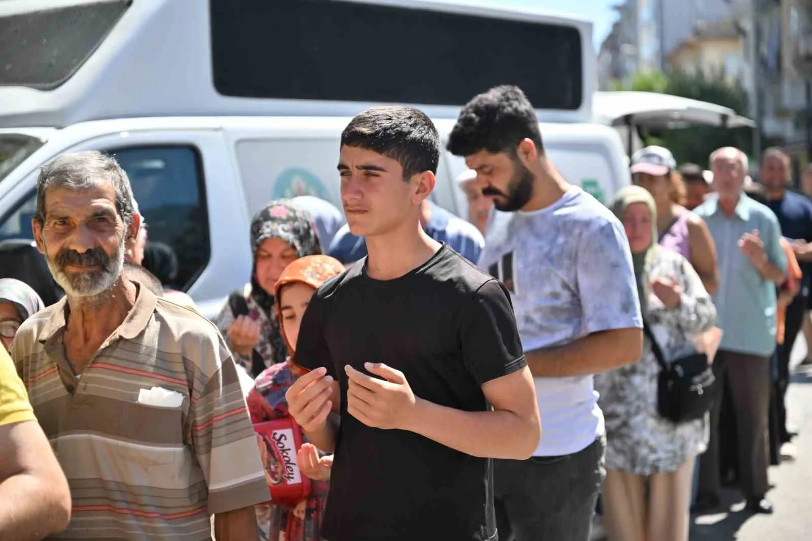 Manisa'da Muharrem ayı geleneği: Pazaryerleri aşure kokusuyla şenlendi