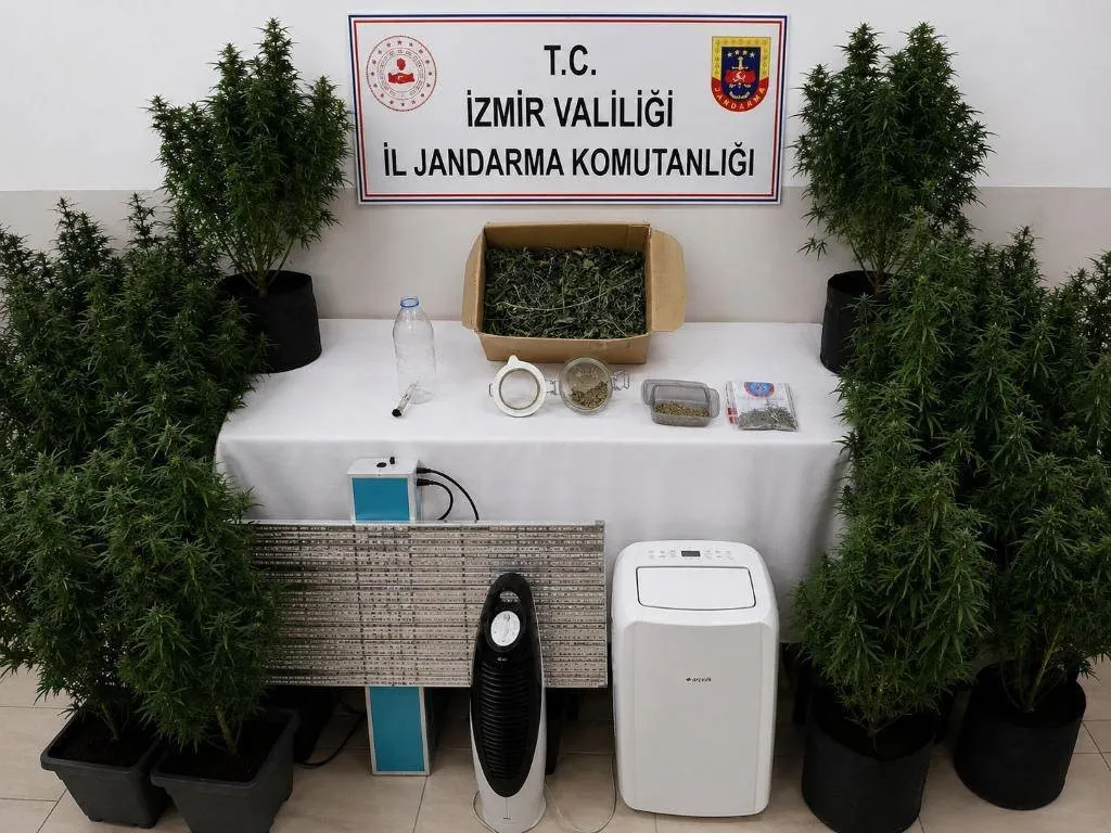 25 yillik firariyi MİT ve jandarma yakaladi: Evinde sera kurmus