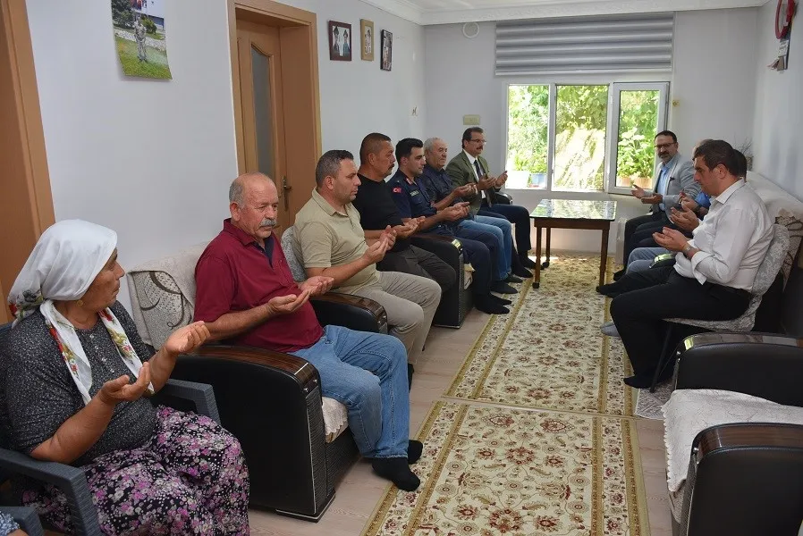 Salihli'de vefa ziyareti: Şehit İsmail Yavuz dualarla anıldı