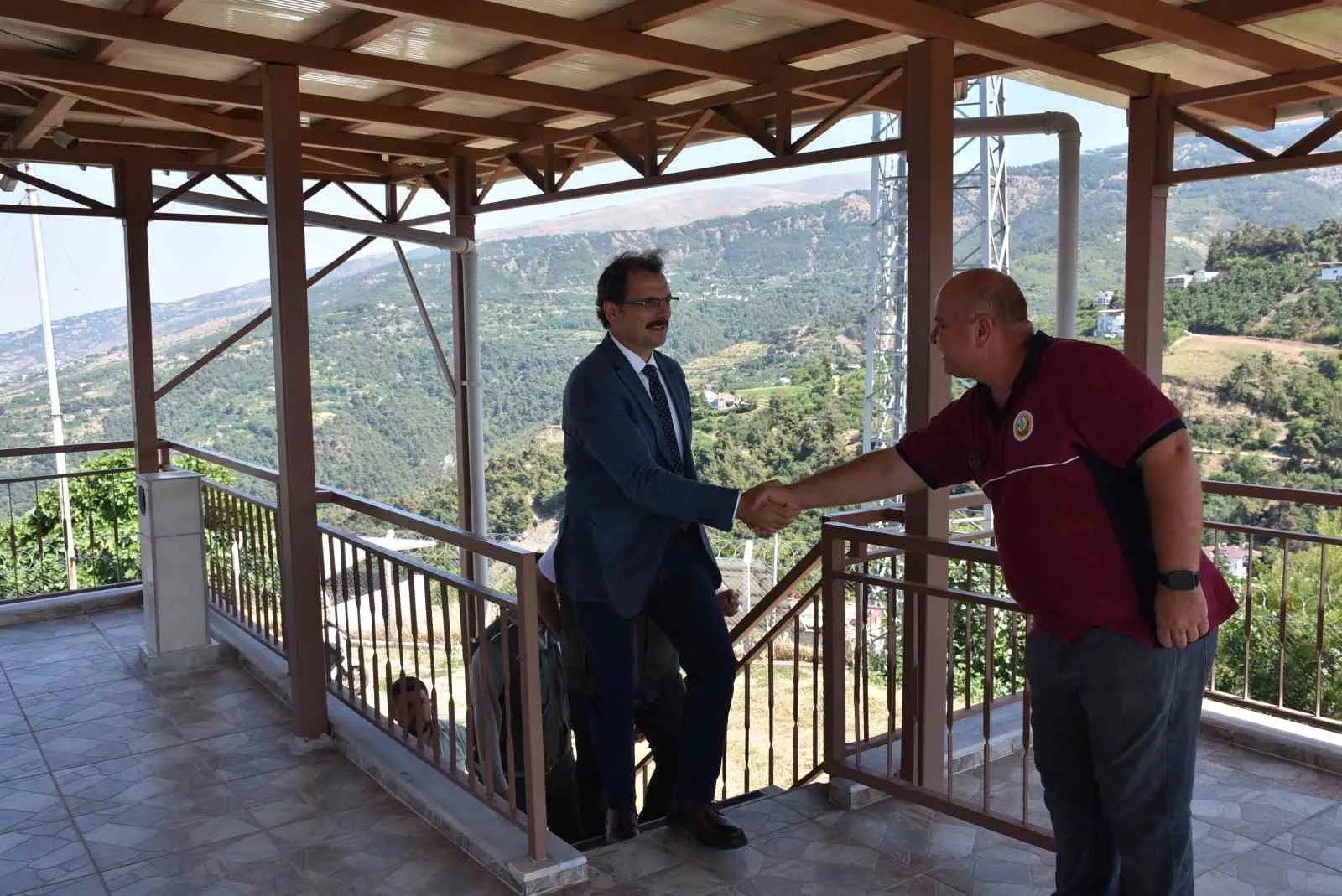 Salihli'de ormanlar için teyakkuz: Kaymakam Güldoğan'dan kritik uyarı