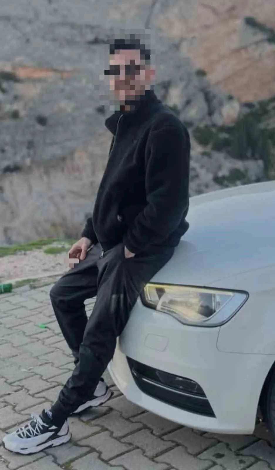 Asker uğurlamasında kanlı gece: Arkadaşını bıçakla ağır yaraladı