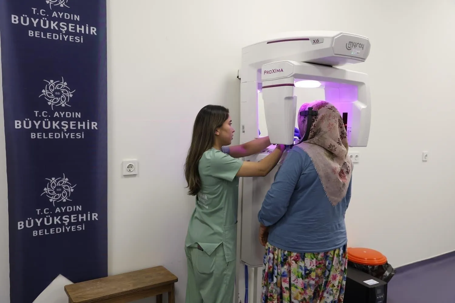 Aydın’da ücretsiz diş sağlığı seferberliği: Mahalleli kapıdan alınıp tedaviye götürülüyor