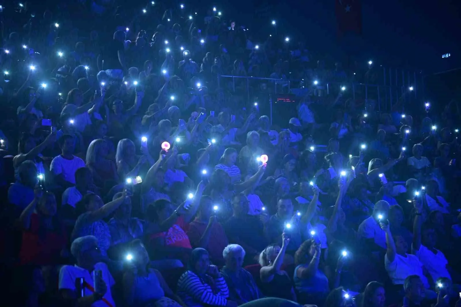 Didim’de Çelik fırtınası: Başkan Çerçioğlu’na yoğun ilgi