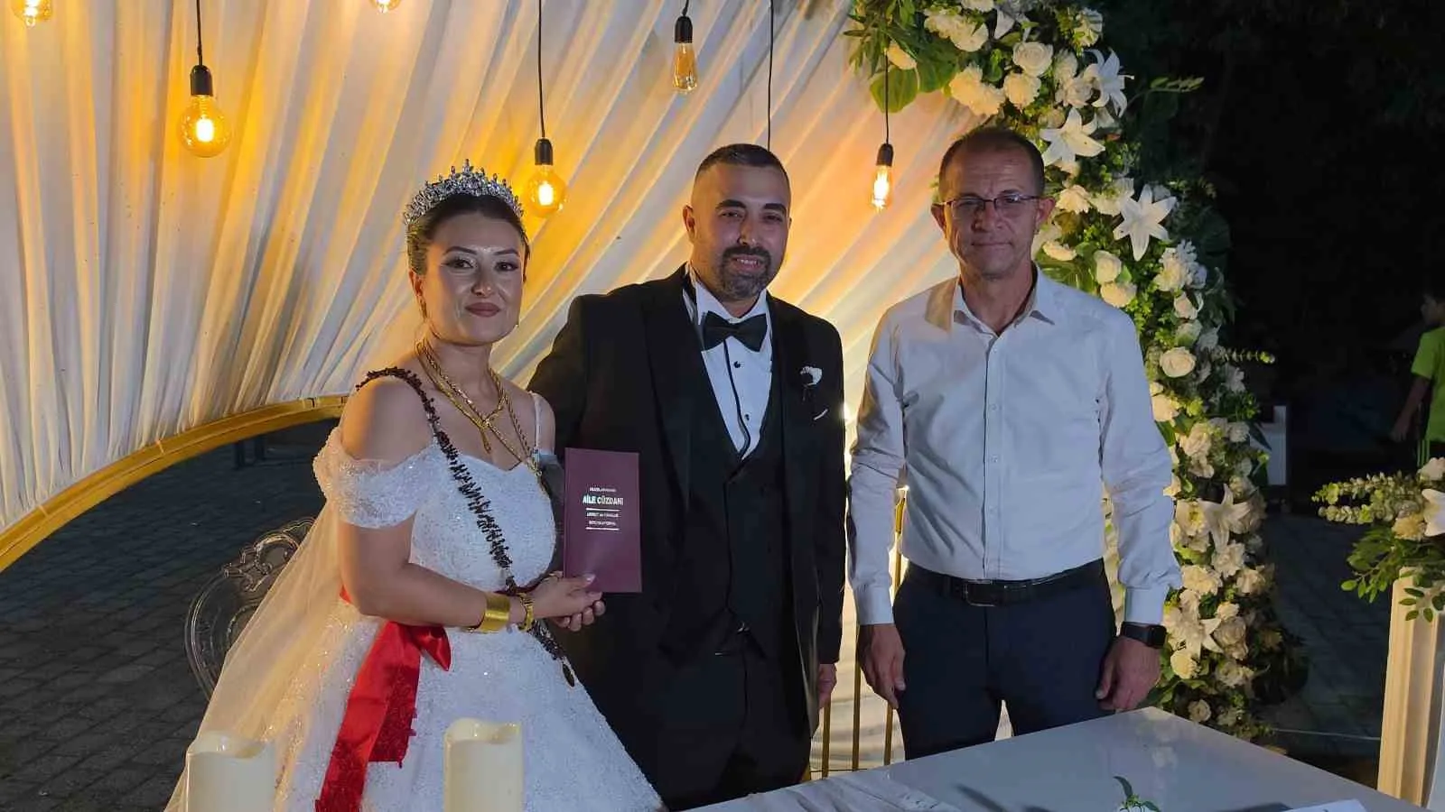 Kuyucak’ta nikah heyecanı: Başkan Doğanca’dan personeline esprili nasihat