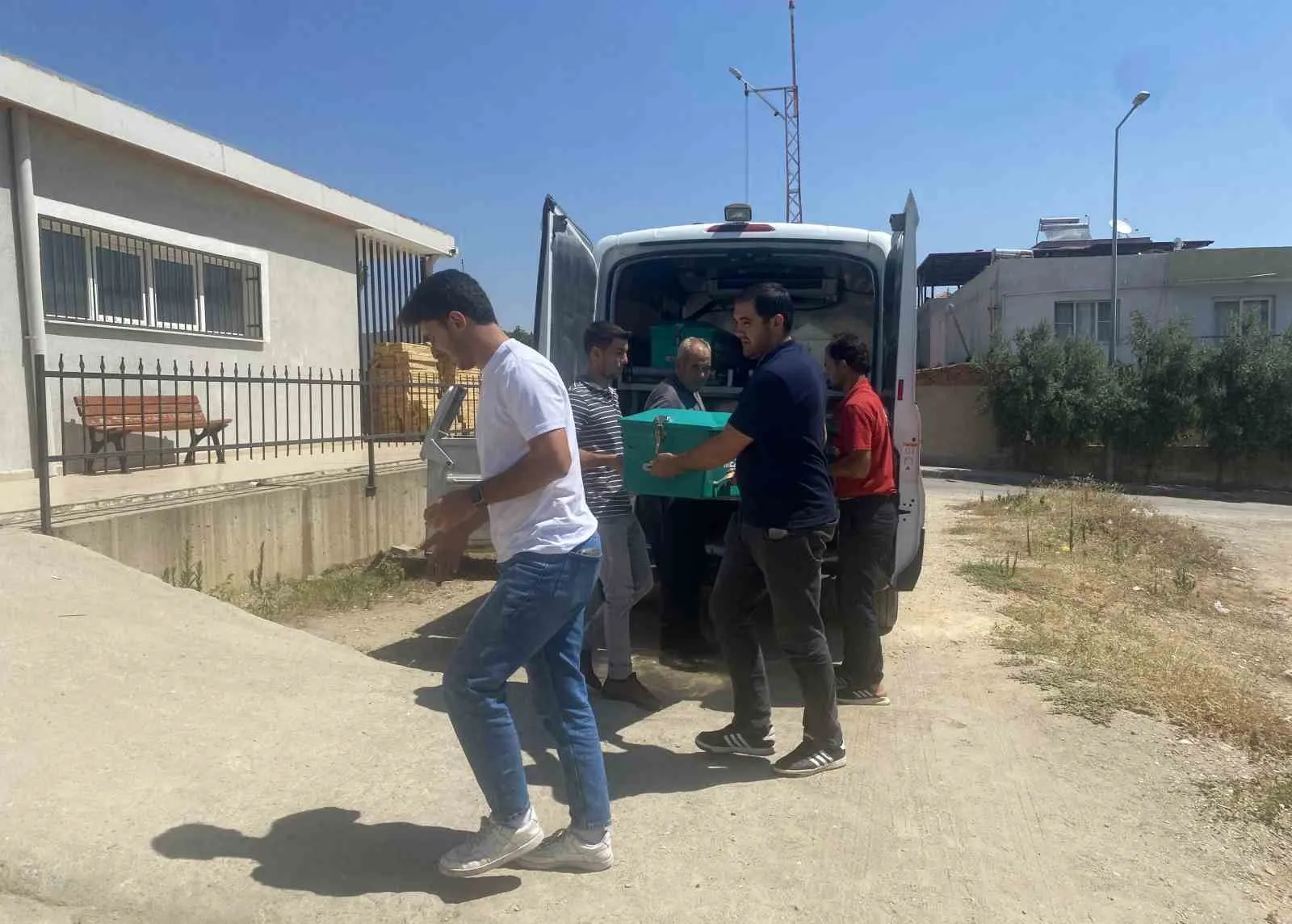 Genç Arda'nın acı vedası: Hareket eden traktörü durdurmak isterken canından oldu