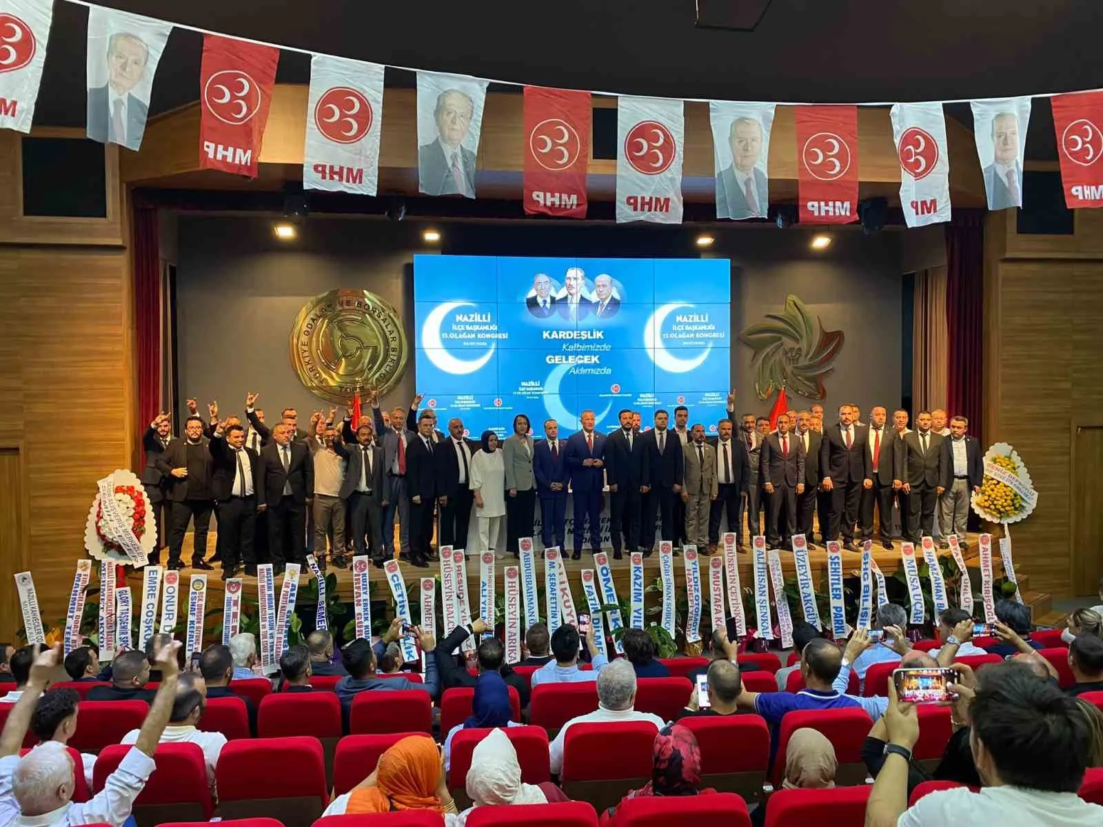 MHP Aydın’da kongre gerginliği: Cihangiroğlu’ndan sert mesajlar