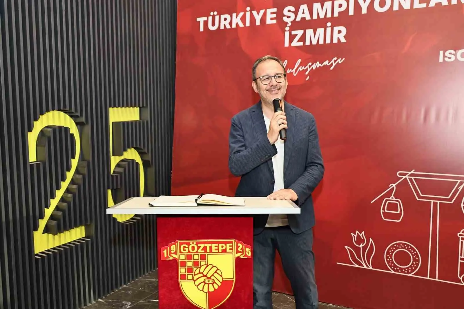 YKS şampiyonları Göztepe’de buluştu: Kasapoğlu gençlerin başarısını kutladı