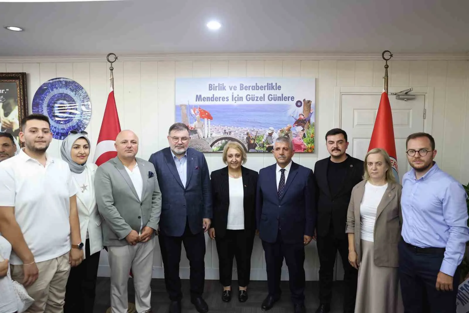 Menderes’te yeni dönem: Polemik değil hizmet mesaisi başladı