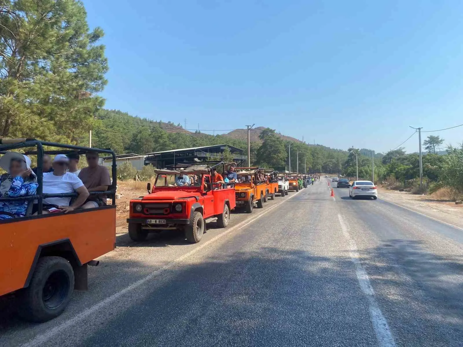Turistlerin canı emanet edilmişti: Cip safari denetiminde şok alkol vakası