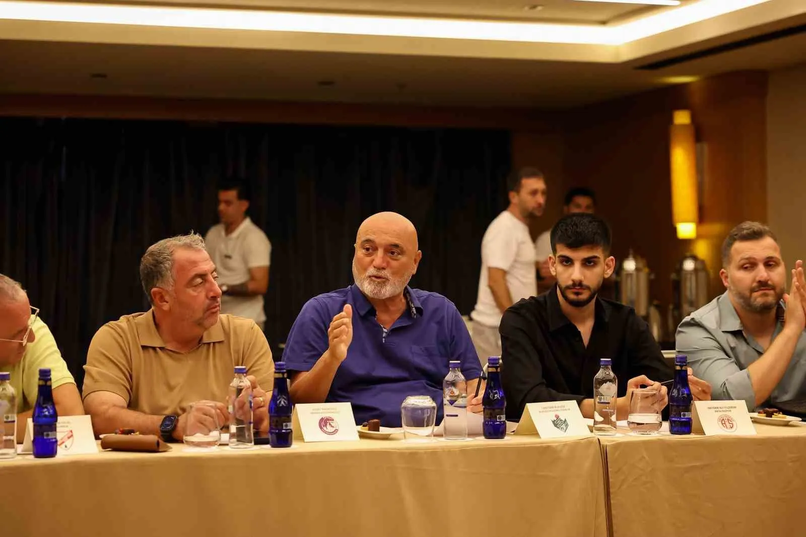 Bodrum'da futbolun geleceği için tarihi zirve: Rekabet sahada dostluk tribünde kalsın
