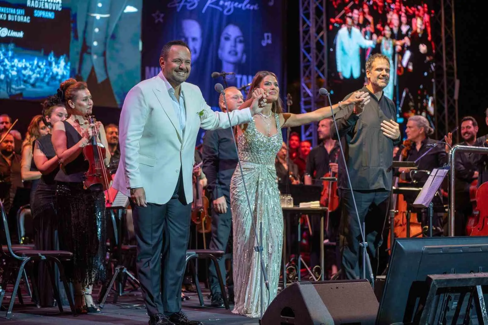 Bodrum’da 50’nci yıl coşkusu: Mühendis kızlar için sanat dolu bir gece