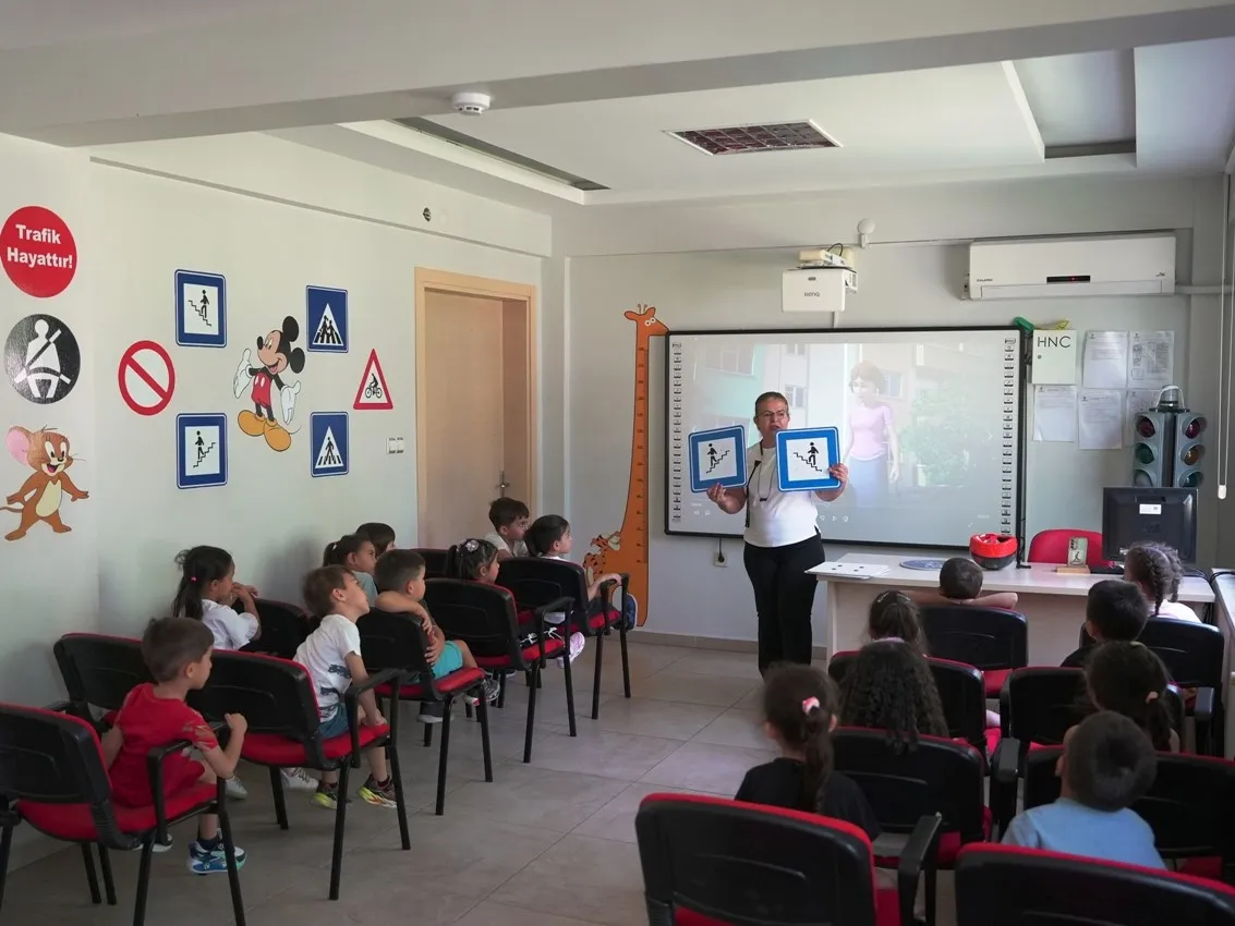 Miniklerin yaz tatili keşiflerle dolu geçti: Hem öğrendiler hem eğlendiler