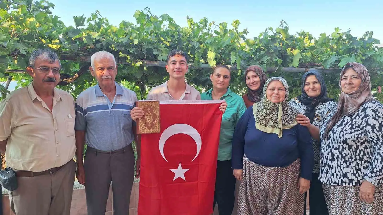 Genç öğrencinin Siyer başarısı kutsal topraklara kapı araladı