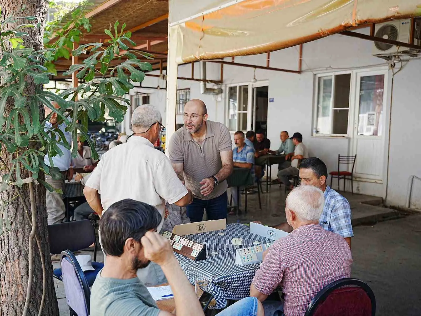 Germencik’te saha mesaisi: Başkan Zencirci mahallelerin nabzını tuttu