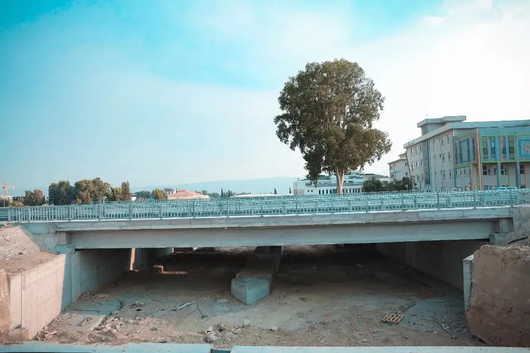 İncirliova’da trafik düğümünü çözecek hamle: Yeni köprü trafiğe açıldı