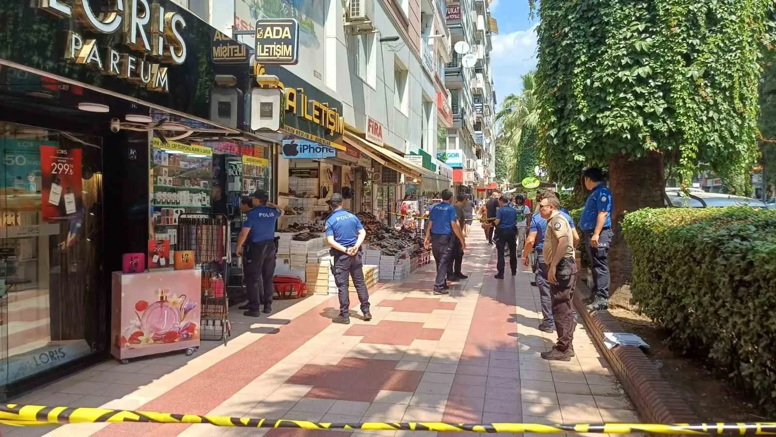 Aydın'da telefon dükkanında kanlı hesaplaşma: İş yeri sahibi ağır yaralandı