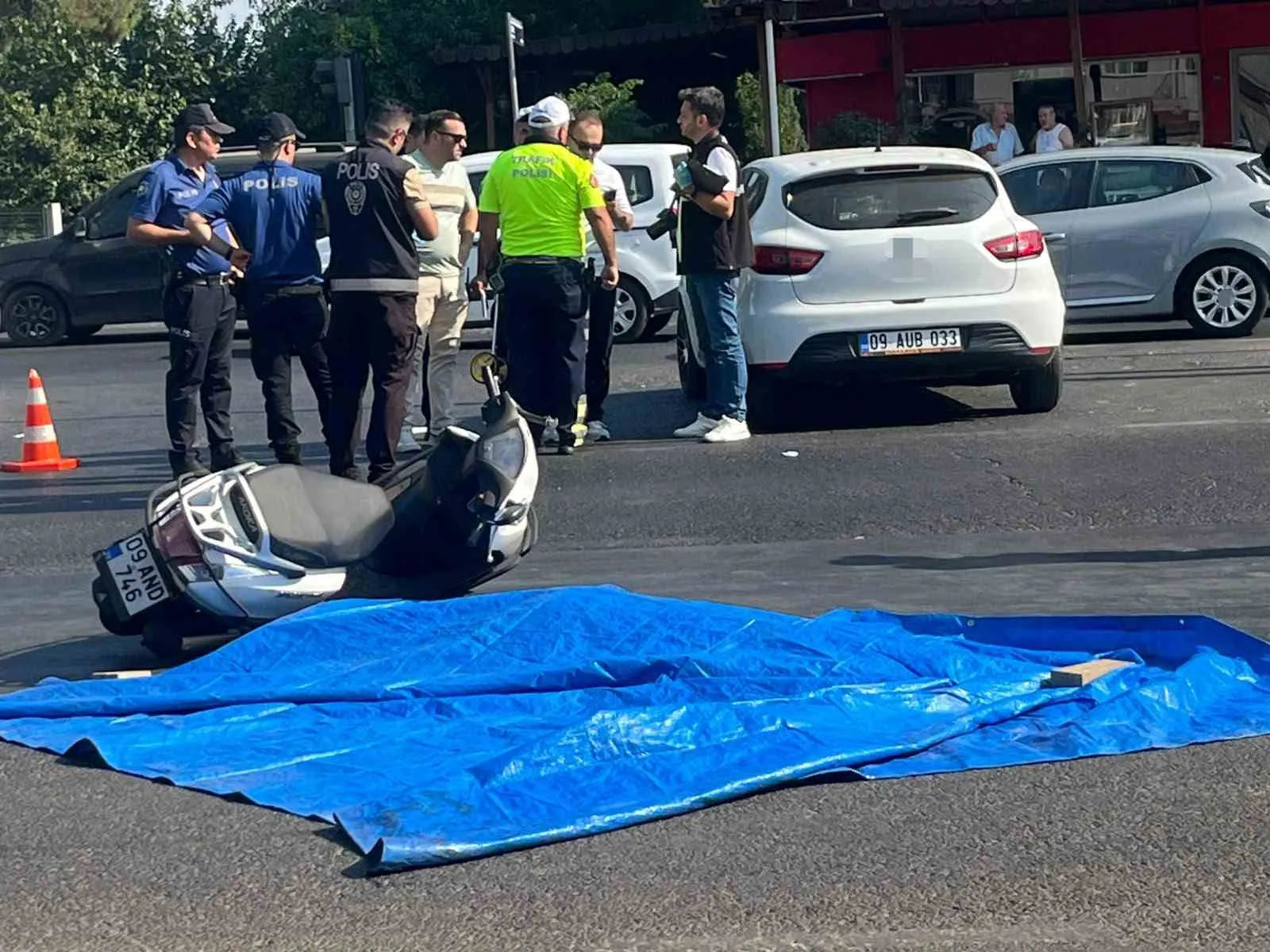 Nazilli’de acı kaza: Kırmızı ışık ihlali canından etti