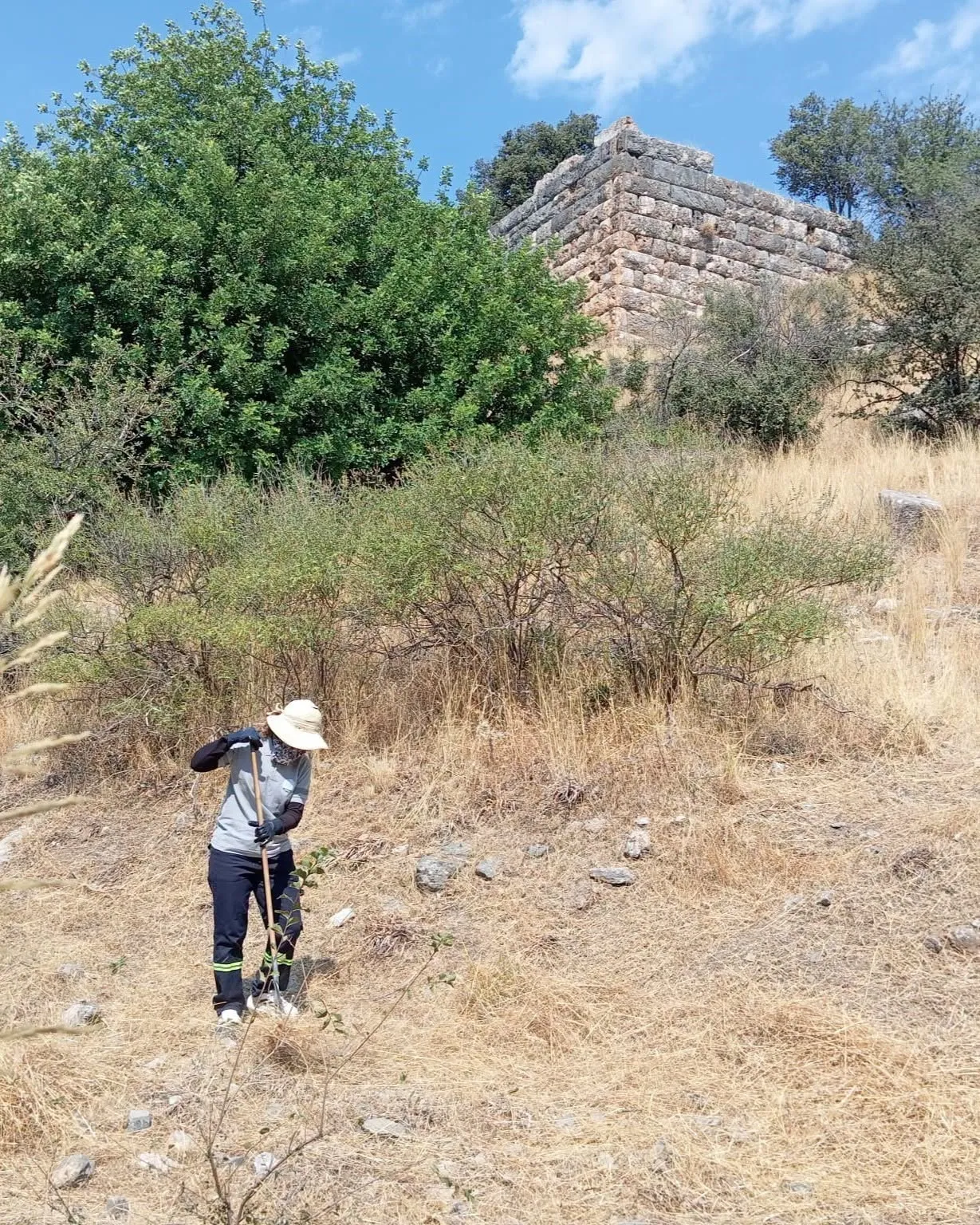 Söke'nin turizm rotalarında bahar temizliği: Tarihi ve doğal güzellikler yaza hazırlanıyor