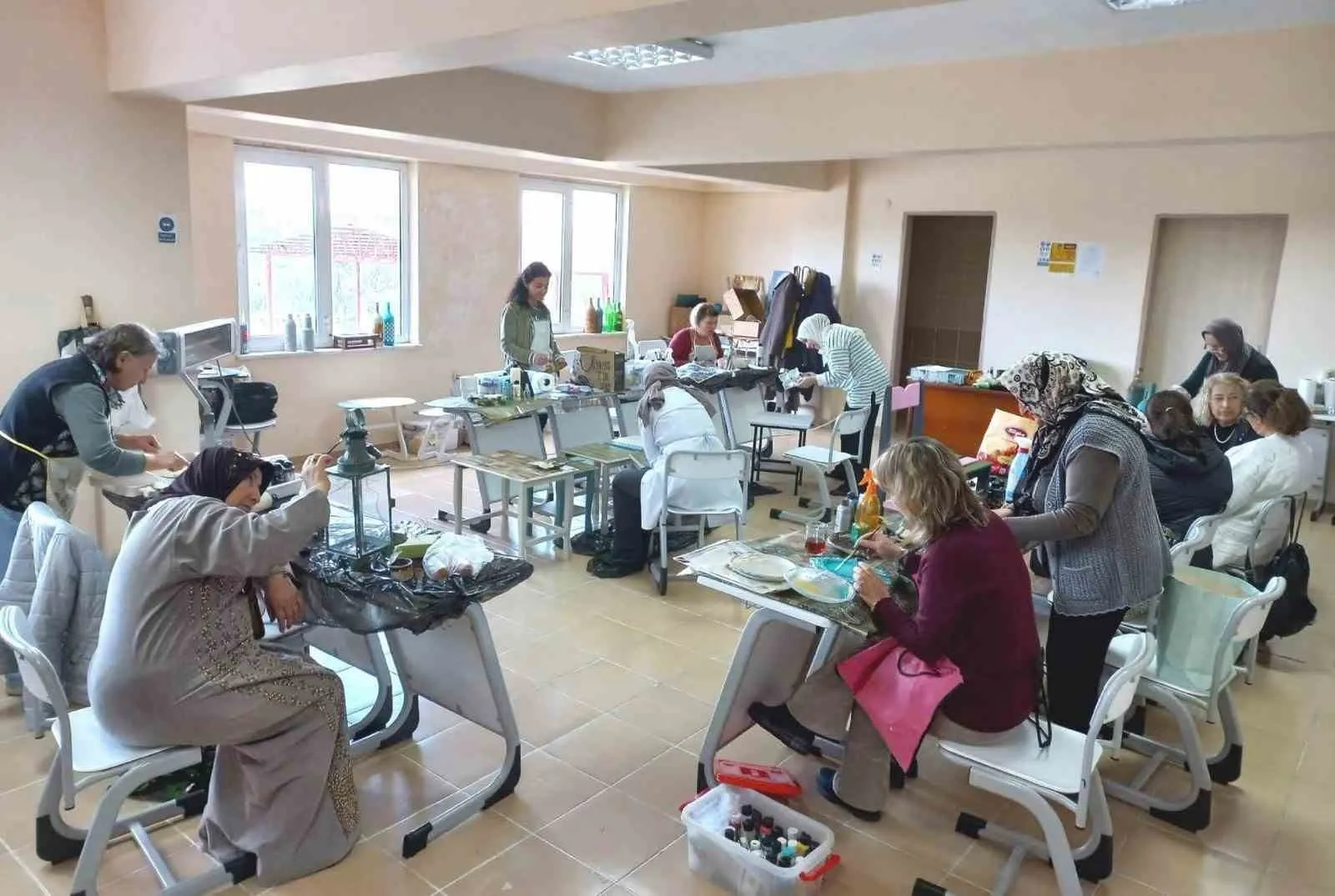 Aydın’da yaz ayları verimli geçiyor: Halk eğitim kursları yoğun ilgi görüyor