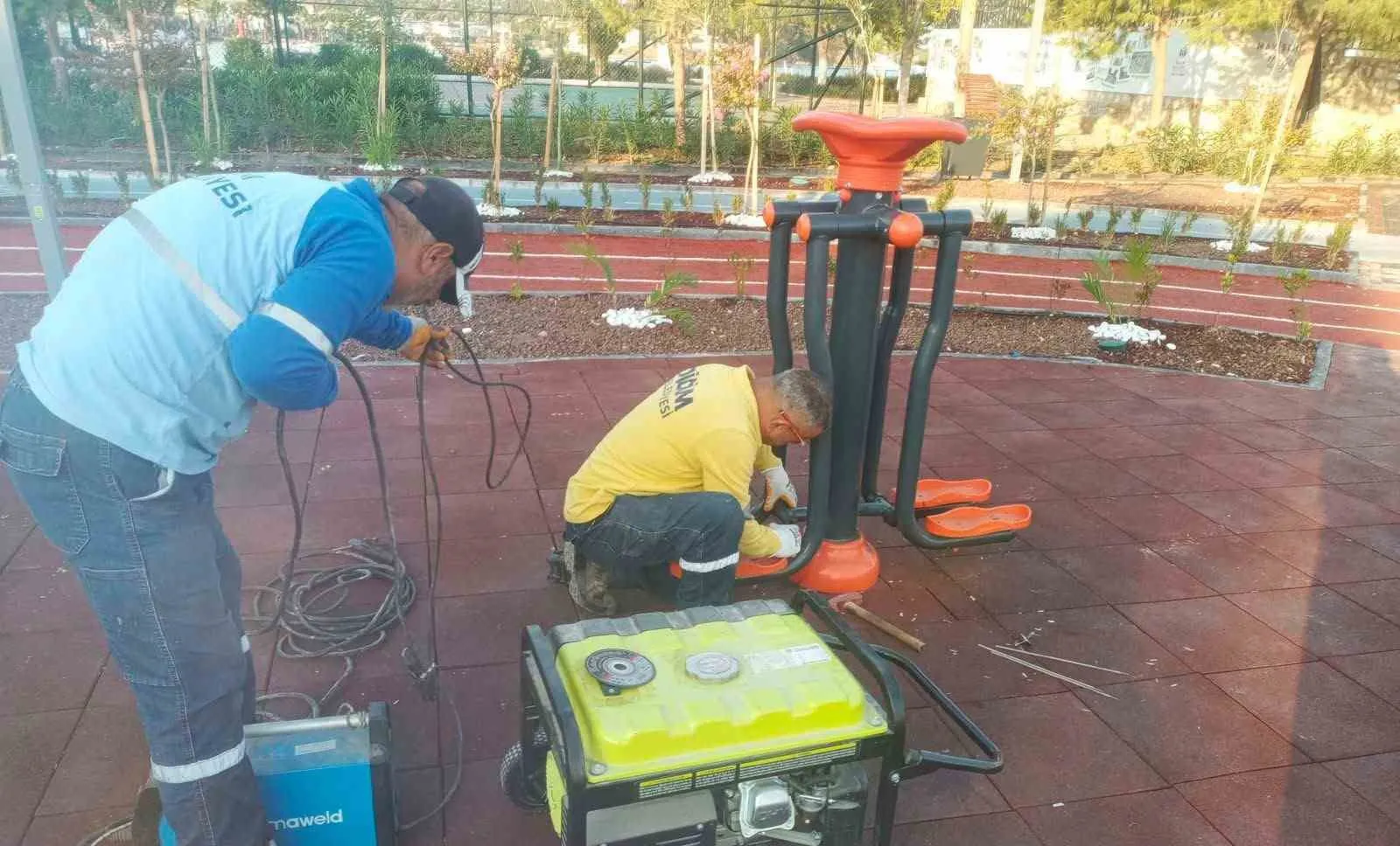 Didim’de Park ve Spor Alanları Yenileniyor: Başkan Gençay’dan Vatandaşa Müjde