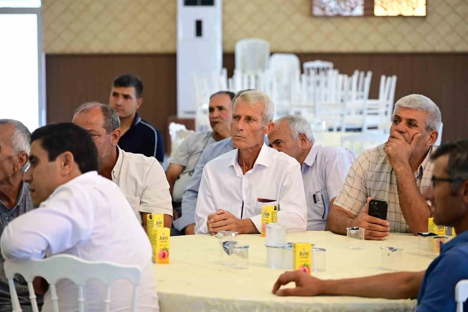 Köprübaşı’nda hizmet trafiği: Muhtarların talepleri için yol haritası belirlendi