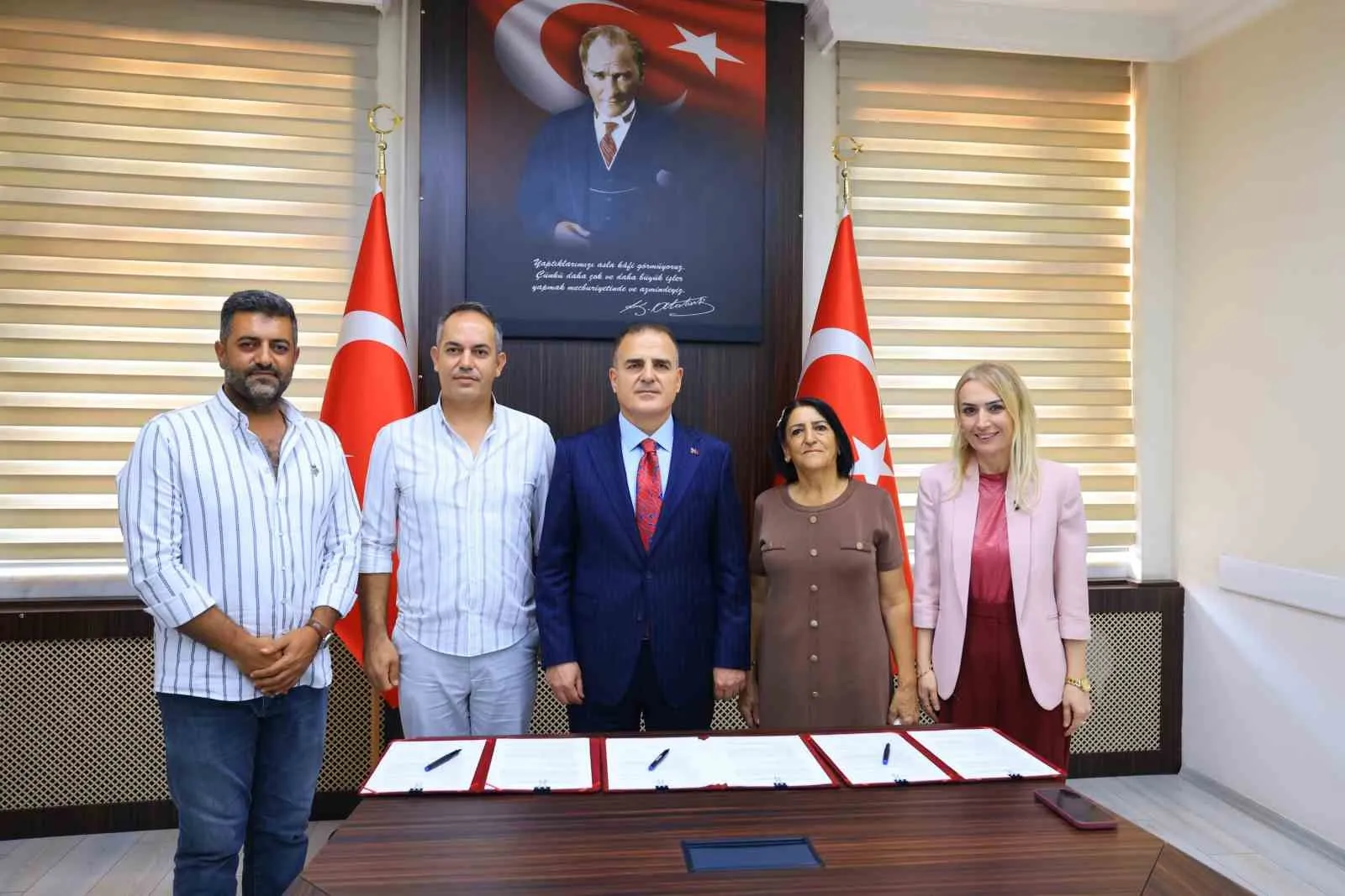 Düğerek’e Sağlık Yatırımı: Hayırsever Desteğiyle Modern Tesis Protokolü İmzalandı