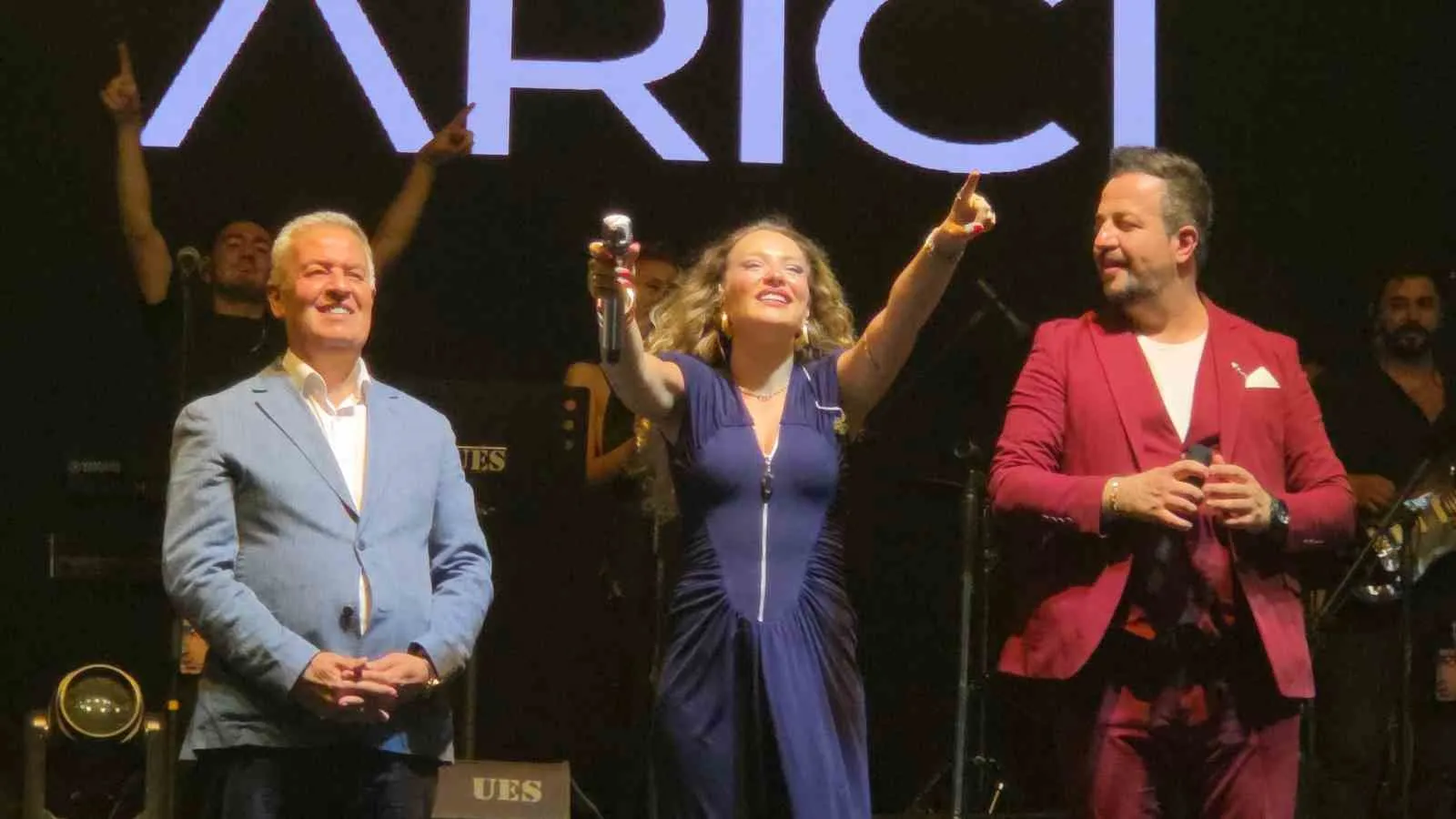 Alişan Buharkent’in yeni hemşehrisi oldu: İncir festivalinde coşkulu final