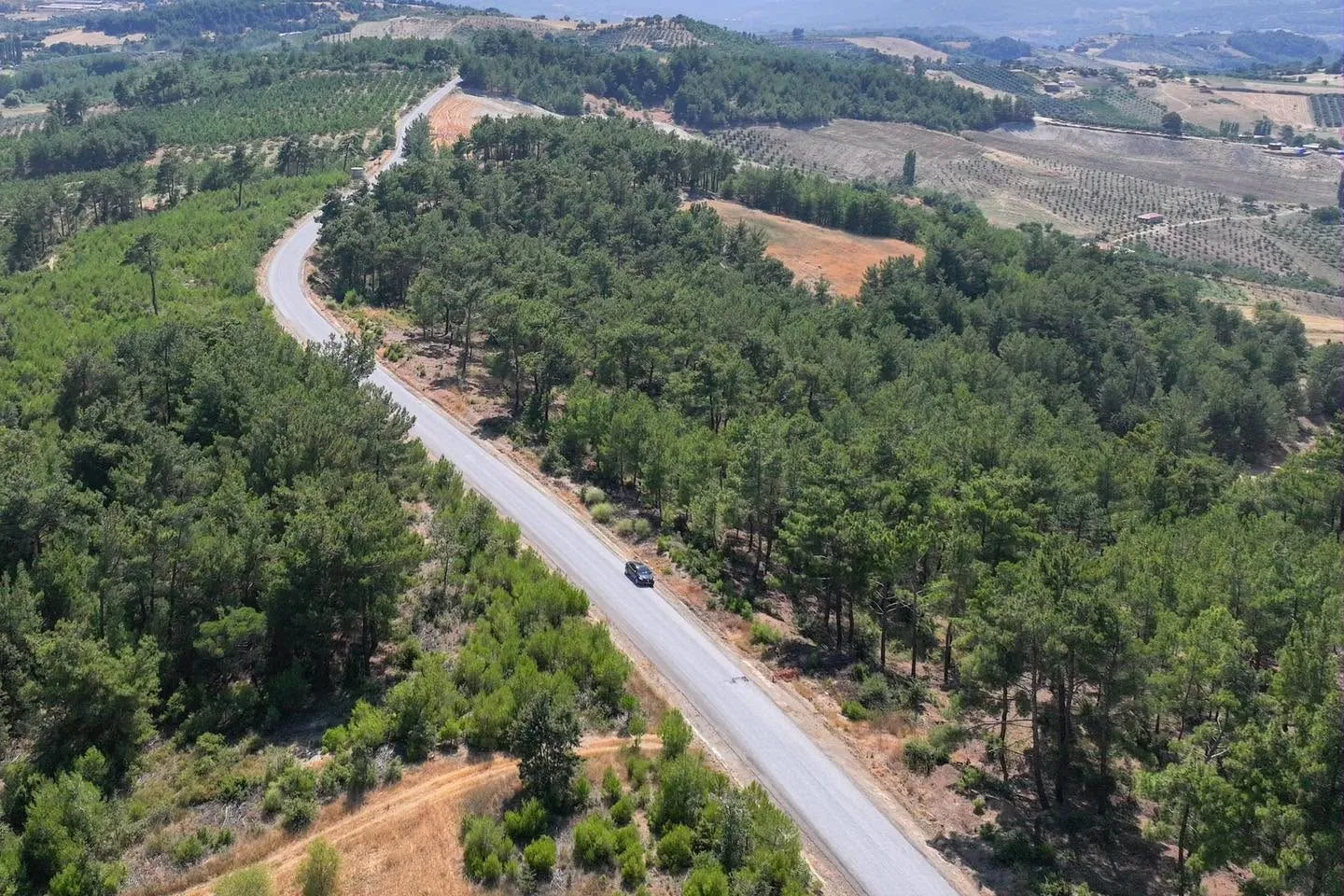 Gördes’in yollarında değişim rüzgarı: 14 kilometrelik güzergah yenileniyor