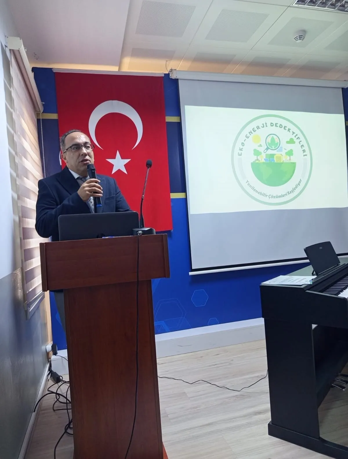 Aydın’da Öğrenciler Enerjinin Geleceğine Yolculuk Başlattı