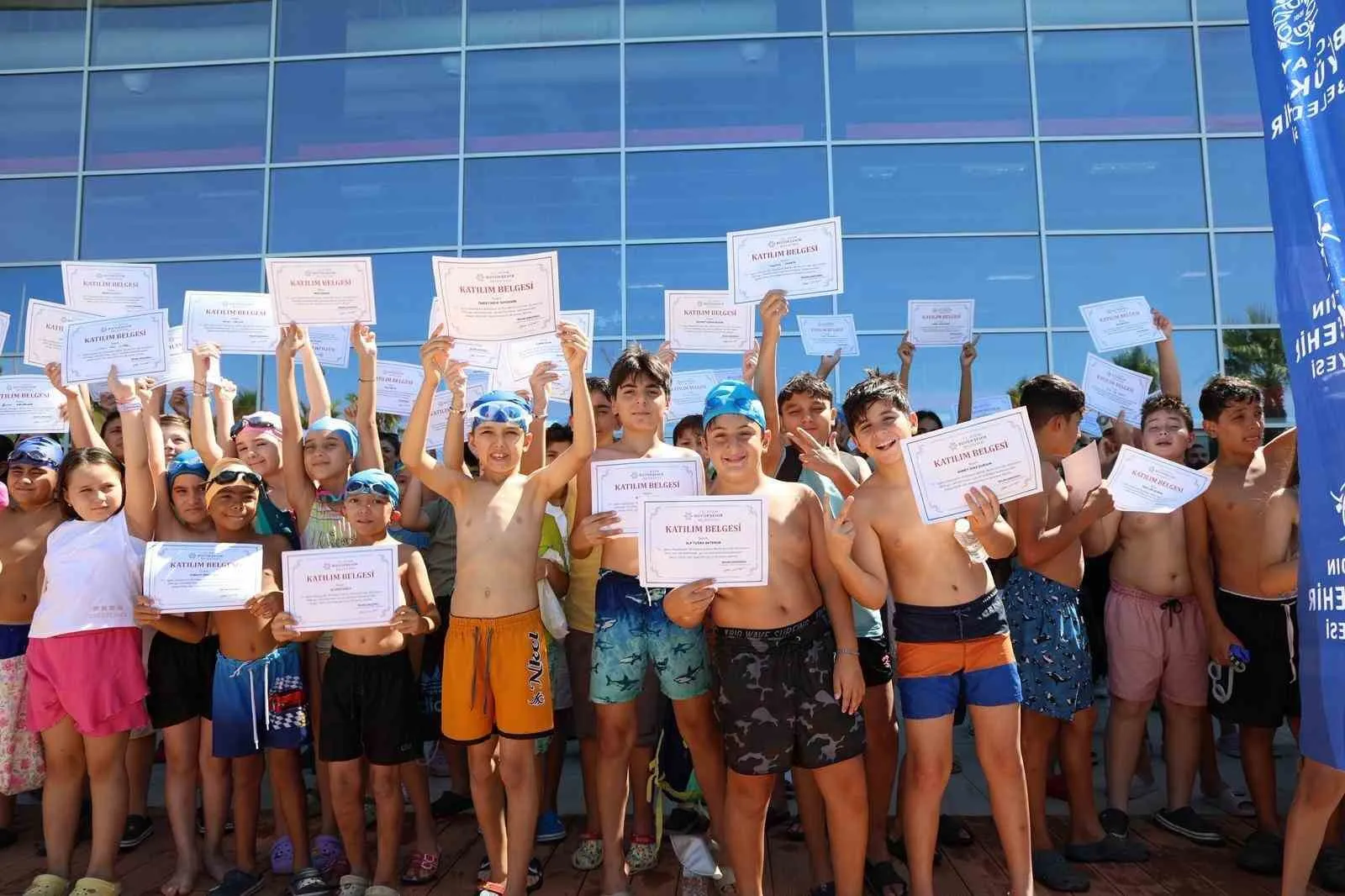 Aydın’da Minik Yüzücüler Sertifikalarına Kavuştu, Yaz Tatili Sporla Taçlandı