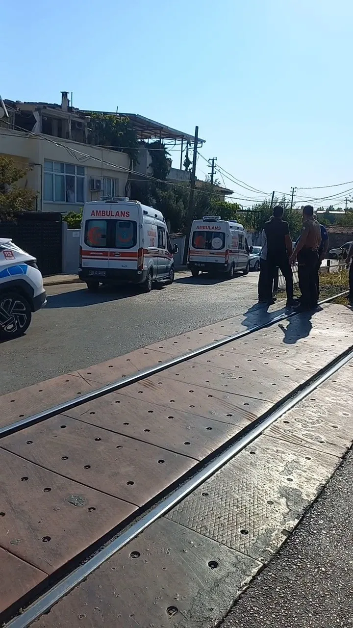 Manisa’da motosikletli dehşet: Baba ve oğlu uğradıkları silahlı saldırıda can verdi
